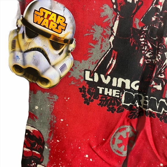 Star Wars Imperial Dark Side Red Hawaiian Shirt Small S Fandom Deathstar Vader - Picture 10 of 13